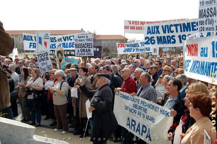 HC006 Foule5.jpg